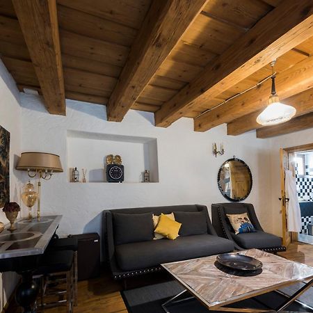 Casa Veche Aparthotel Brasov Phòng bức ảnh