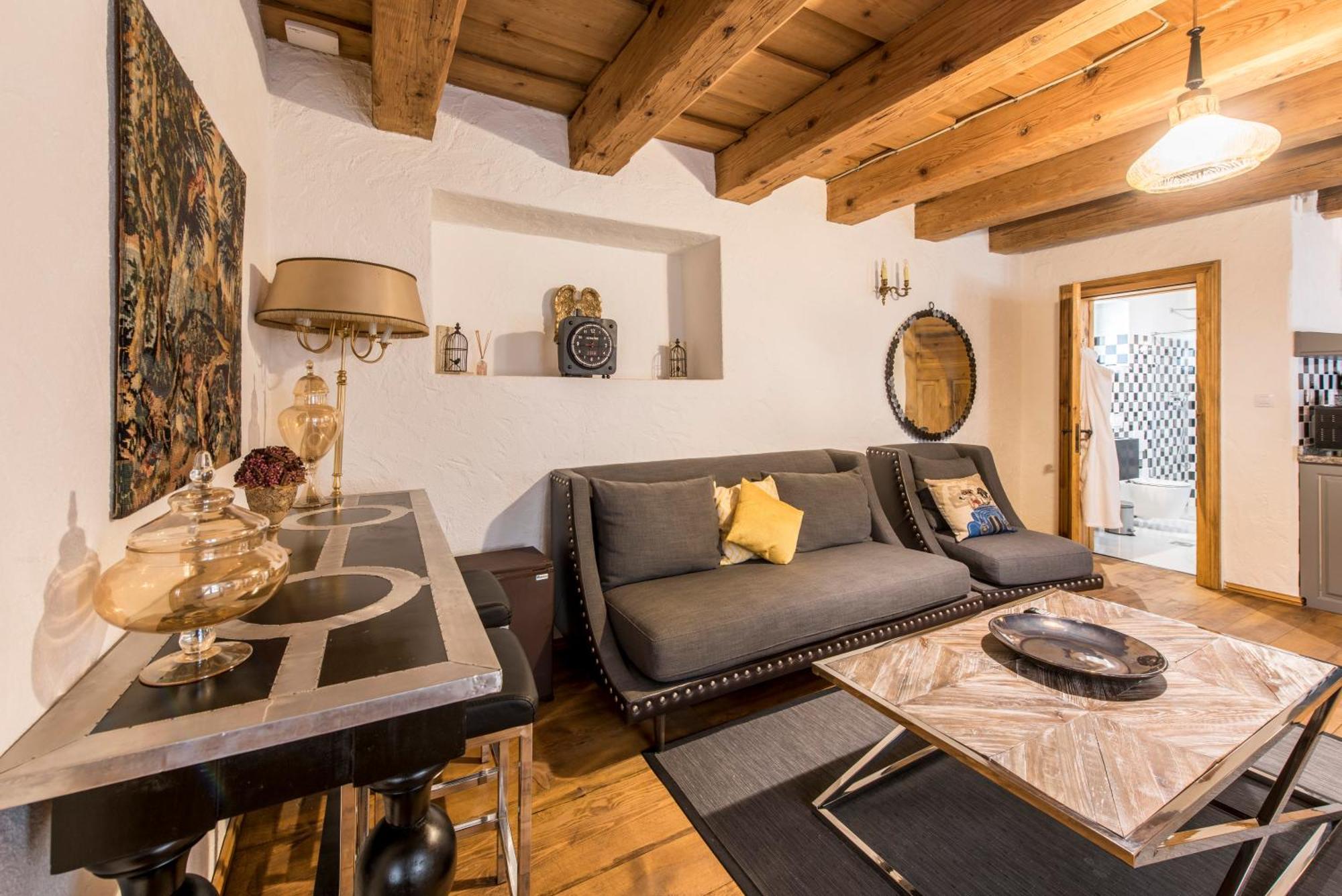 Casa Veche Aparthotel Brasov Phòng bức ảnh