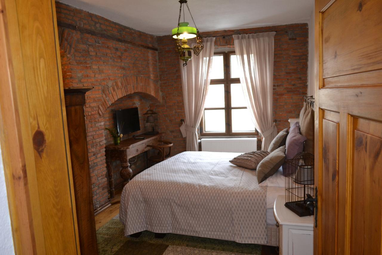 Casa Veche Aparthotel Brasov Ngoại thất bức ảnh