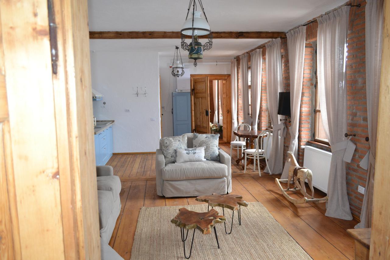 Casa Veche Aparthotel Brasov Ngoại thất bức ảnh