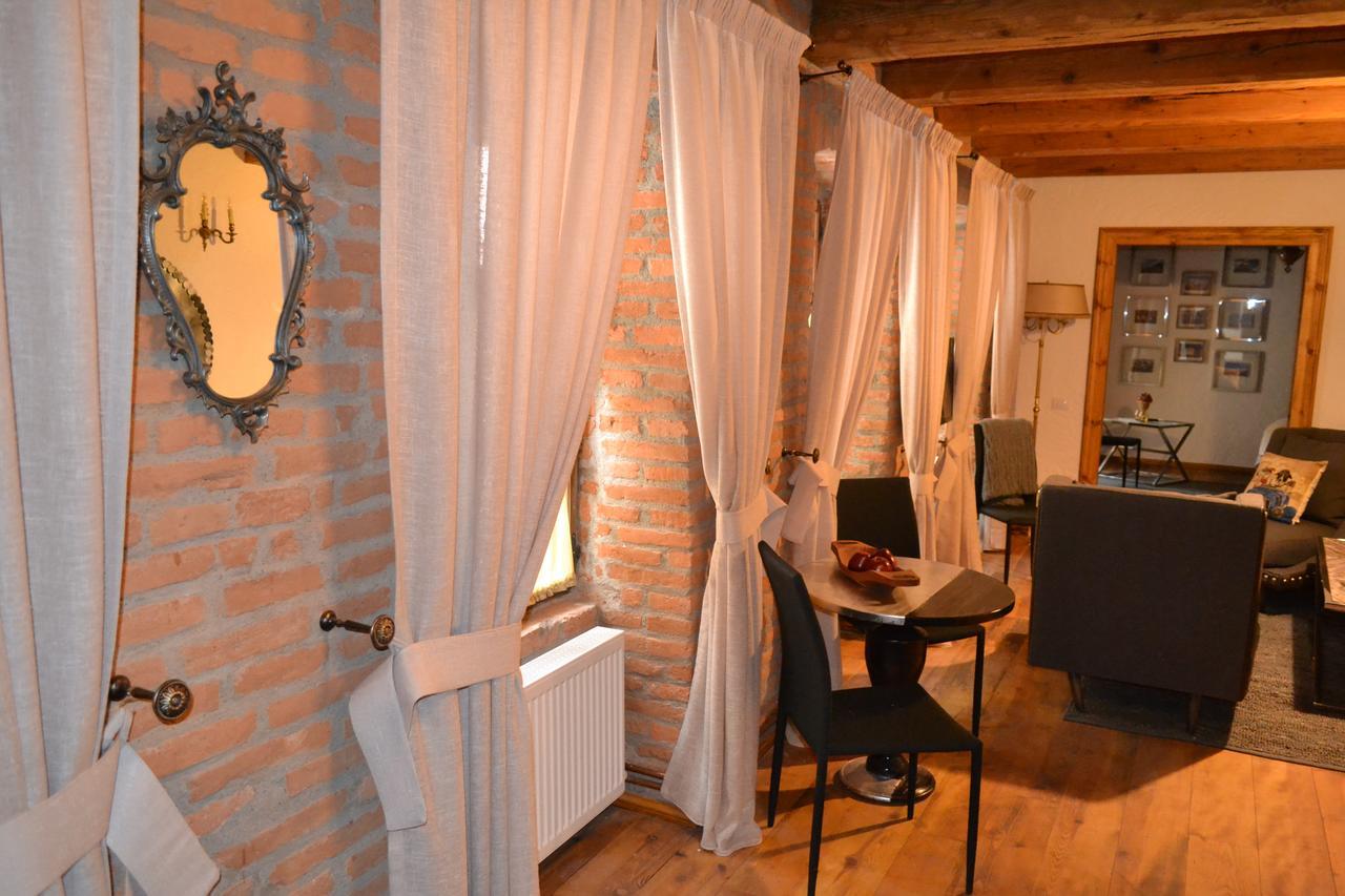 Casa Veche Aparthotel Brasov Ngoại thất bức ảnh