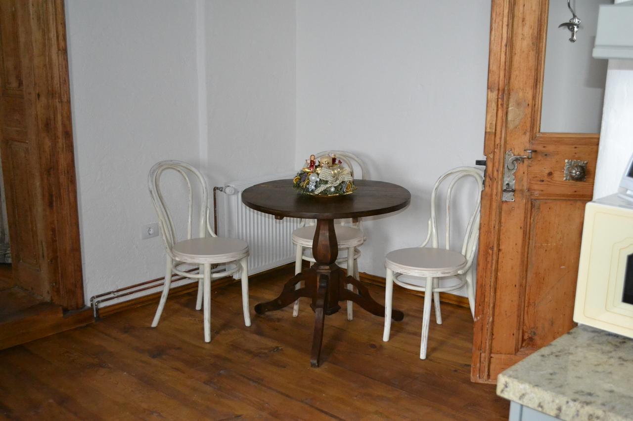 Casa Veche Aparthotel Brasov Ngoại thất bức ảnh