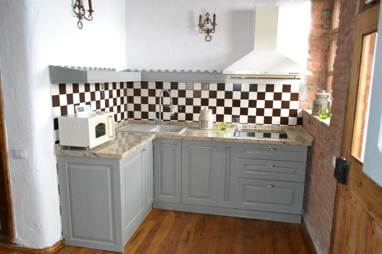 Casa Veche Aparthotel Brasov Ngoại thất bức ảnh