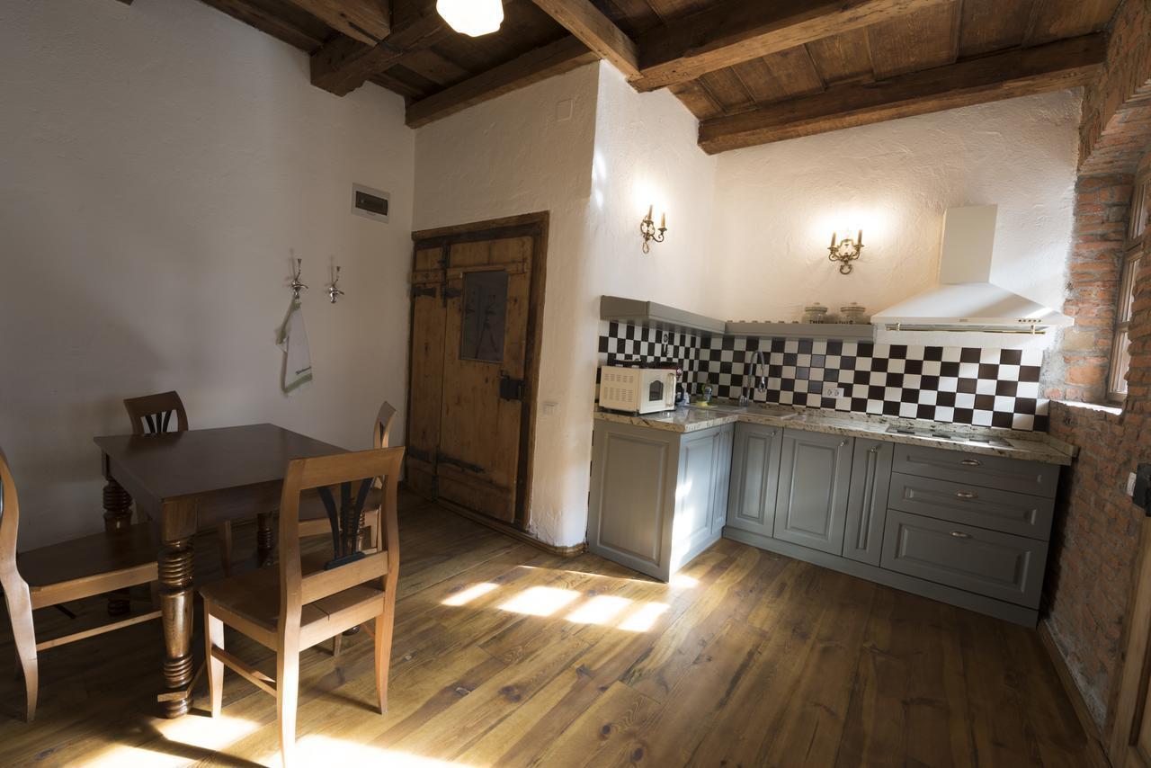 Casa Veche Aparthotel Brasov Ngoại thất bức ảnh