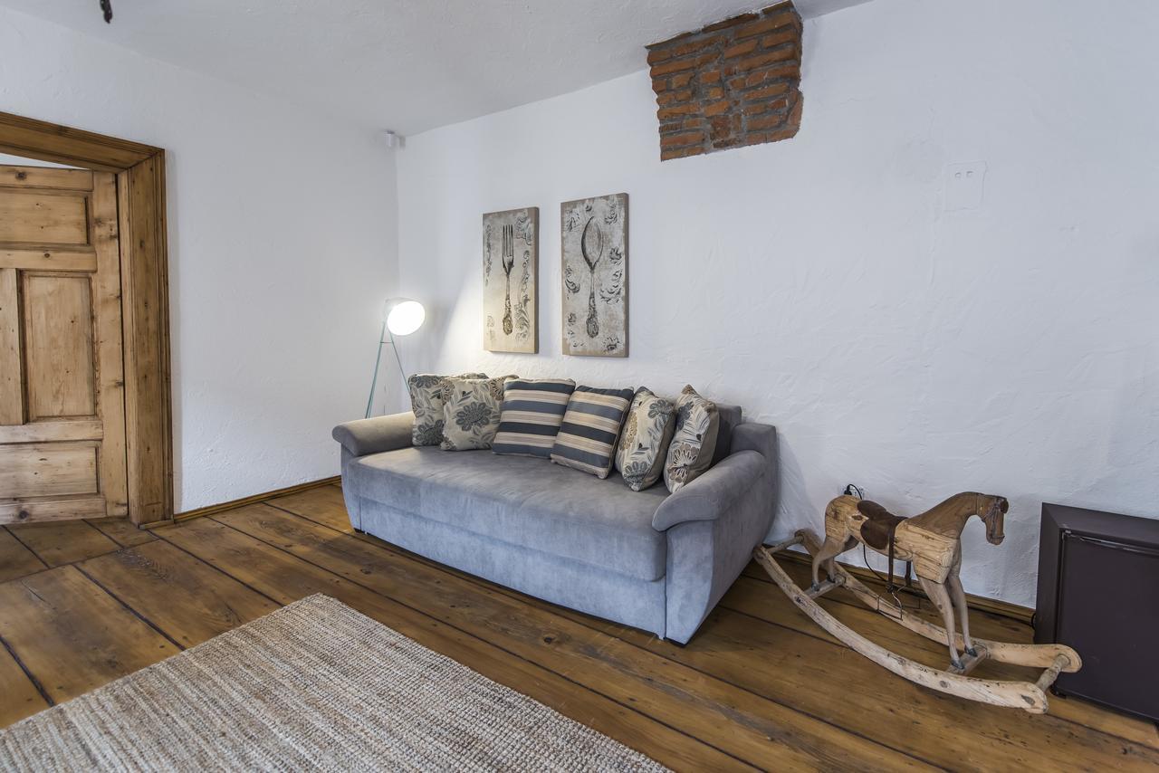 Casa Veche Aparthotel Brasov Ngoại thất bức ảnh